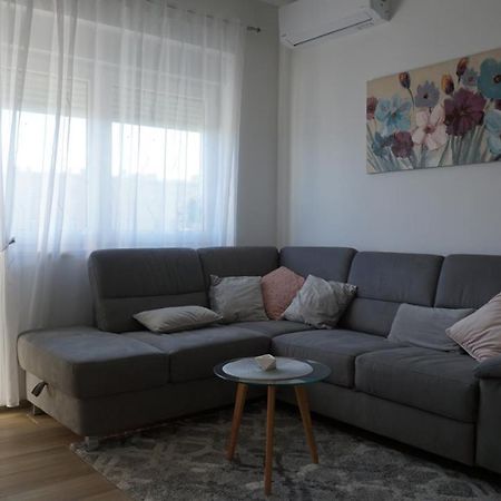 Apartman Luka Póla Kültér fotó