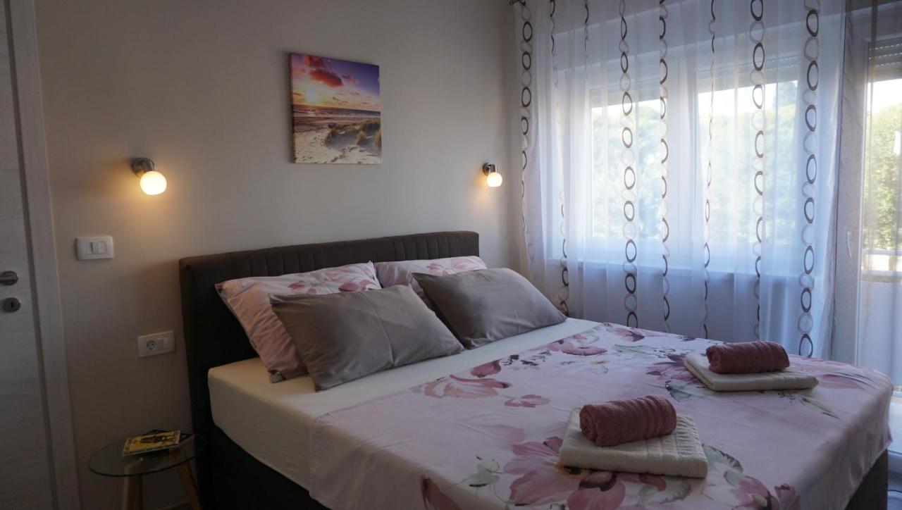 Apartman Luka Póla Kültér fotó