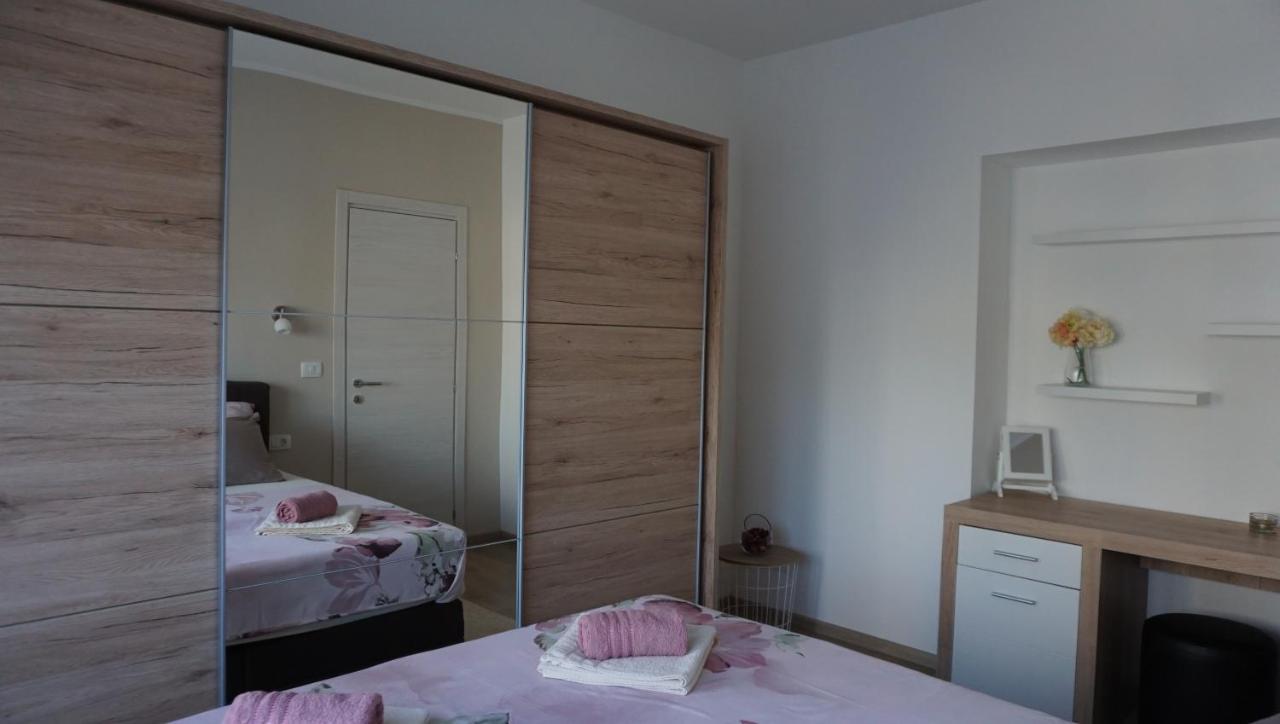 Apartman Luka Póla Kültér fotó