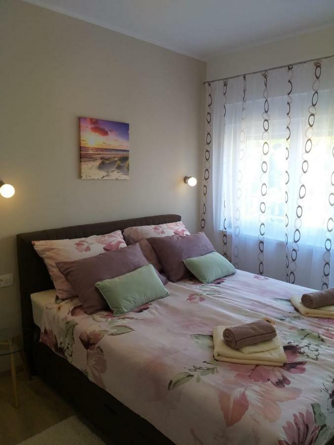 Apartman Luka Póla Kültér fotó